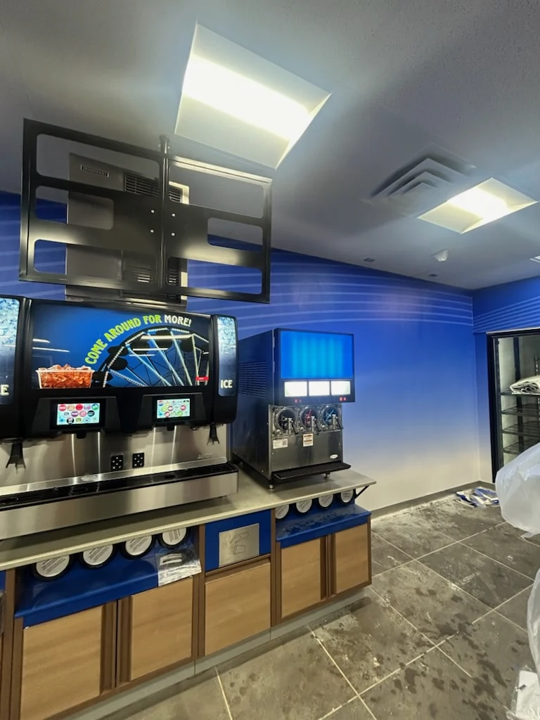 Murphy Oil USA gas station interior branded wallcovering installation